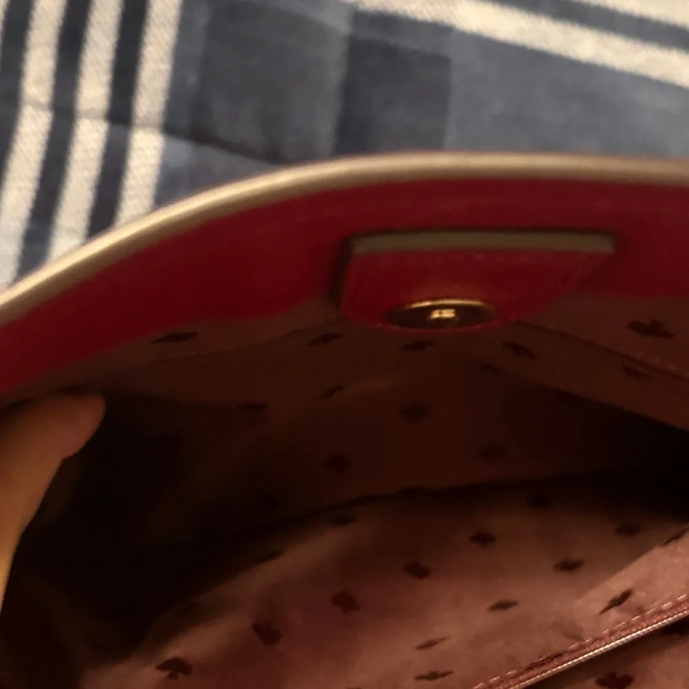 Kate Spade Cherry Red Shoulder Bag with Gold Chain - Picture 7 of 9